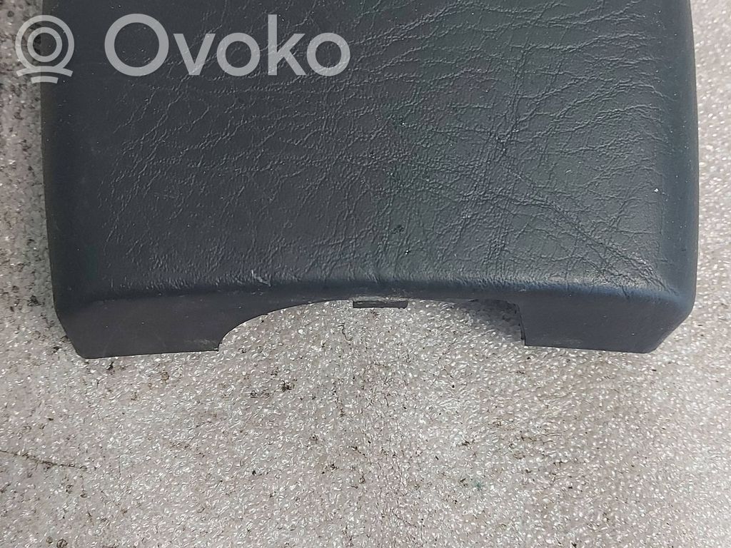Audi 80 90 S2 B4 Inne części wnętrza samochodu 