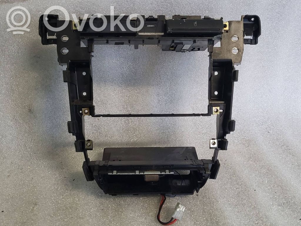 Audi A6 S6 C5 4B Cita veida salona detaļa 