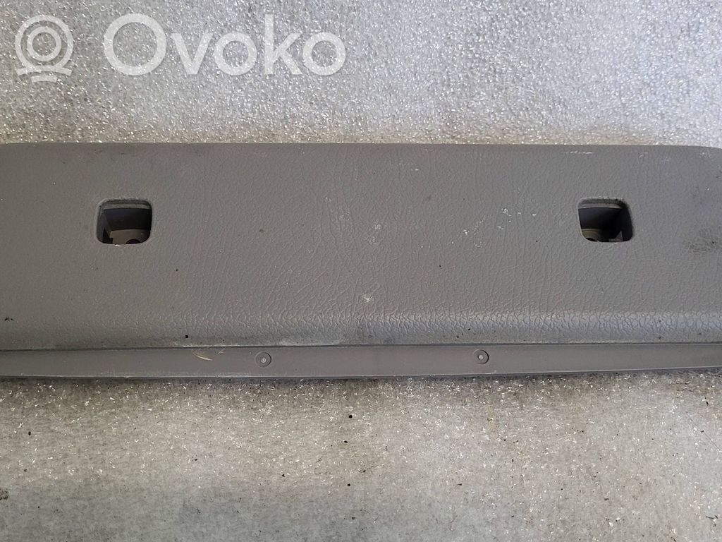 Subaru Forester SF Inne elementy wykończenia bagażnika 