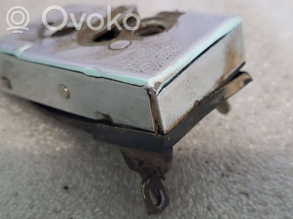 Audi Coupe Priekšpusē slēdzene 
