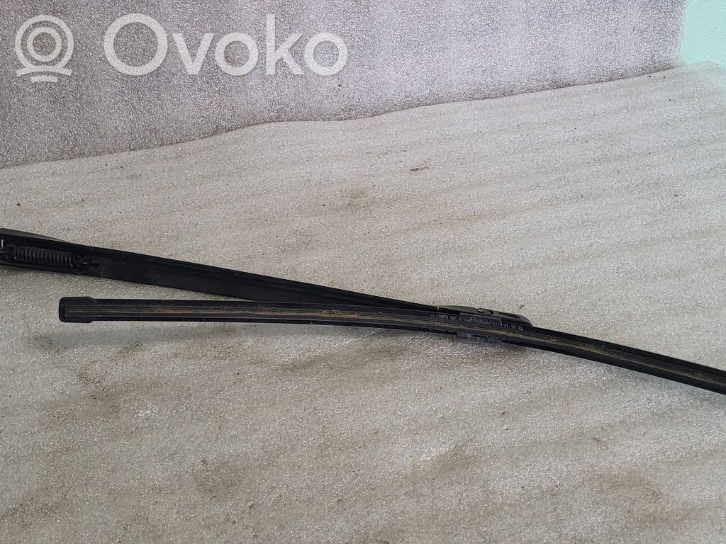 Audi A8 S8 D3 4E Front wiper blade arm 