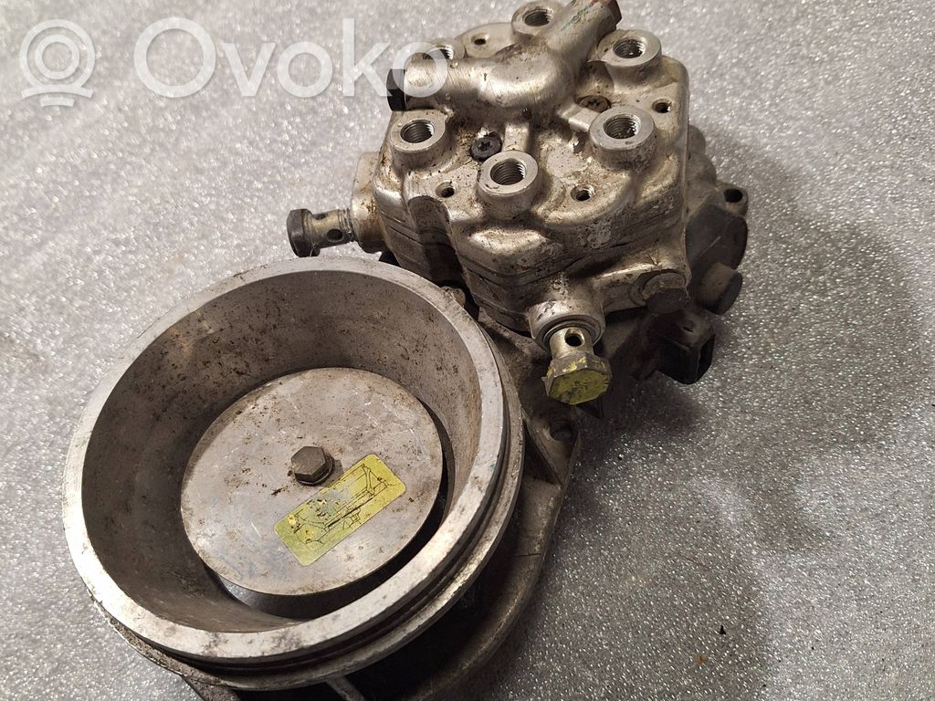 Audi 80 90 B3 Distribuidor de combustible 