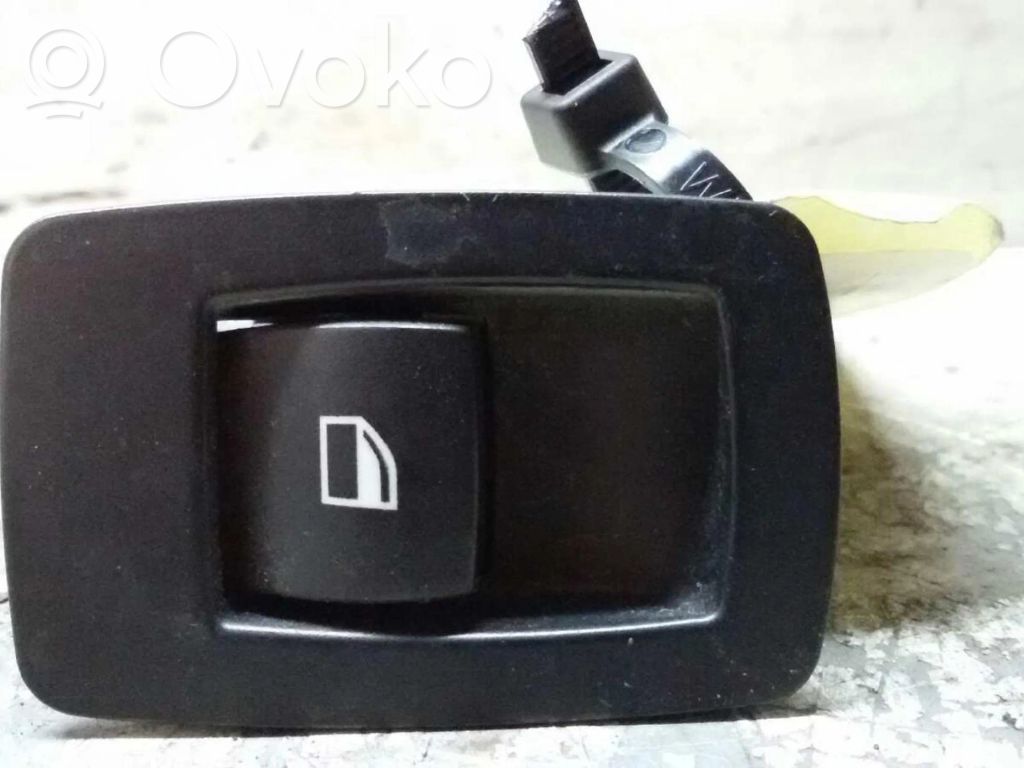Interruptor del elevalunas eléctrico   15939948