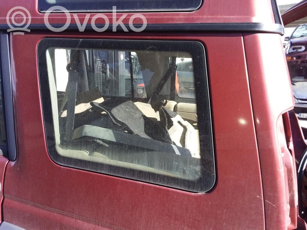 Vidrio lateral trasero
