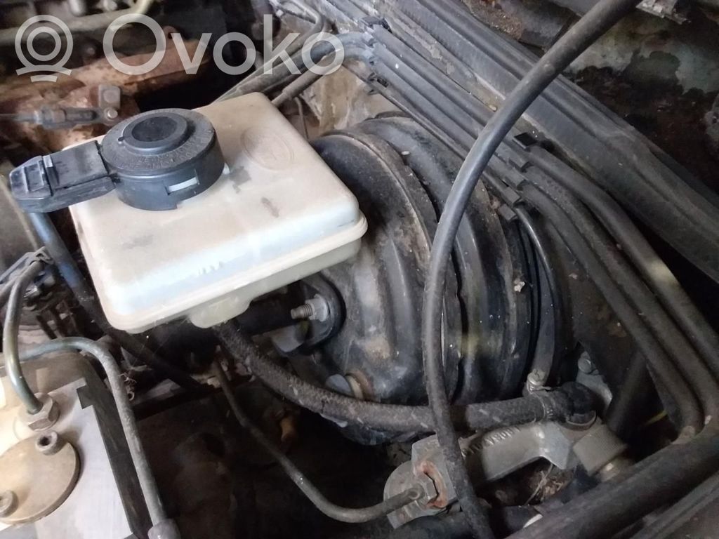 Land Rover Discovery Jarrutehostin 
