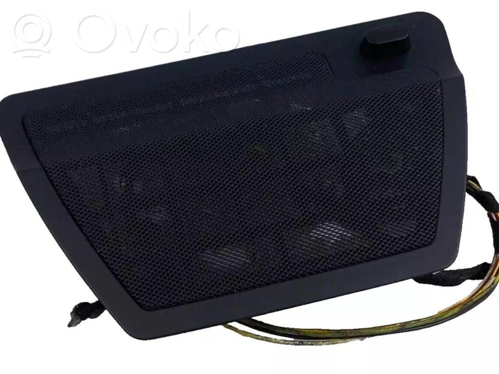 BMW 7 E65 E66 Centrinės oro grotelės 