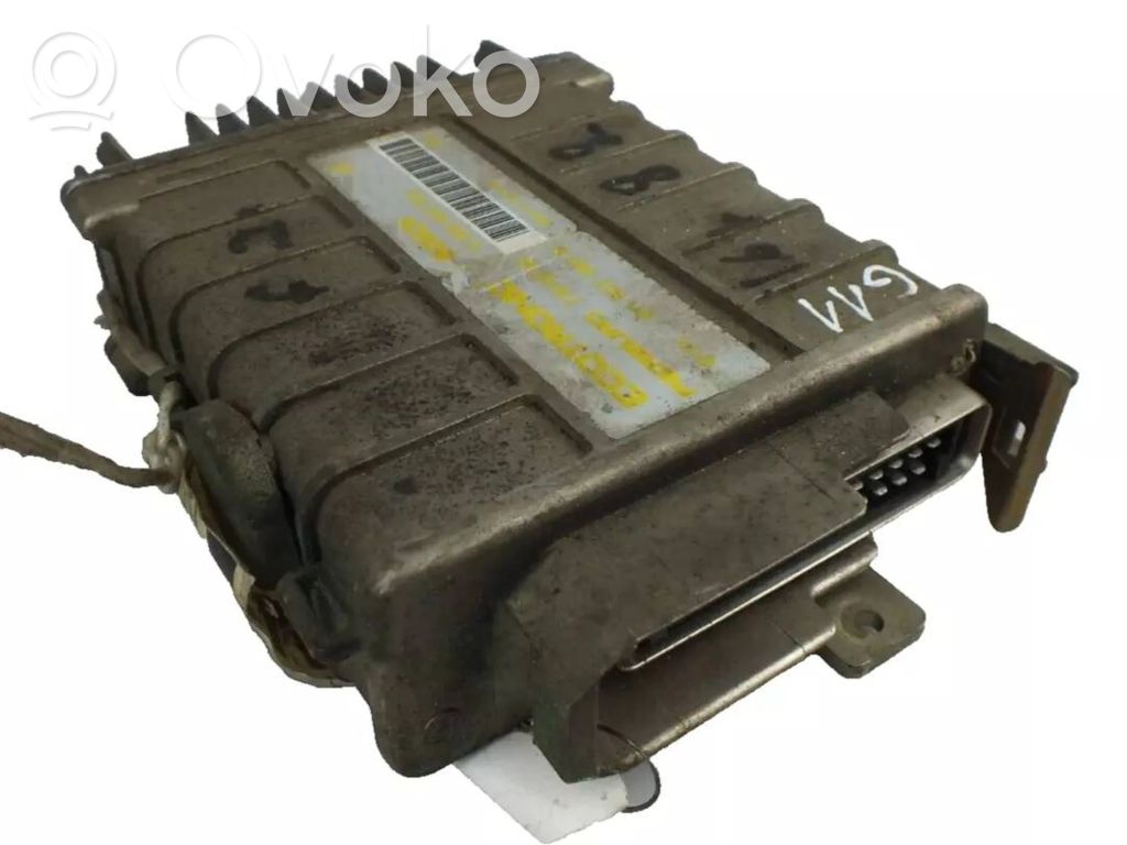 Volkswagen Golf II Engine control unit/module 