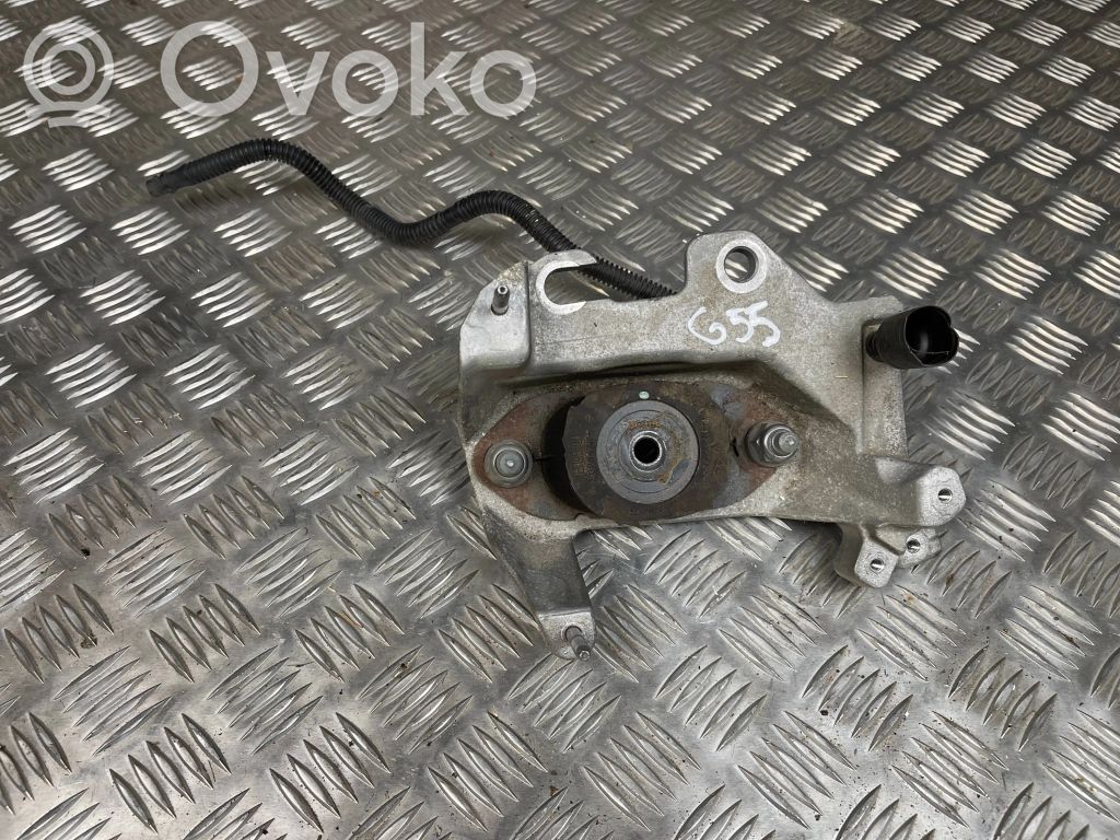 Renault Zoe Engine mounting bracket 