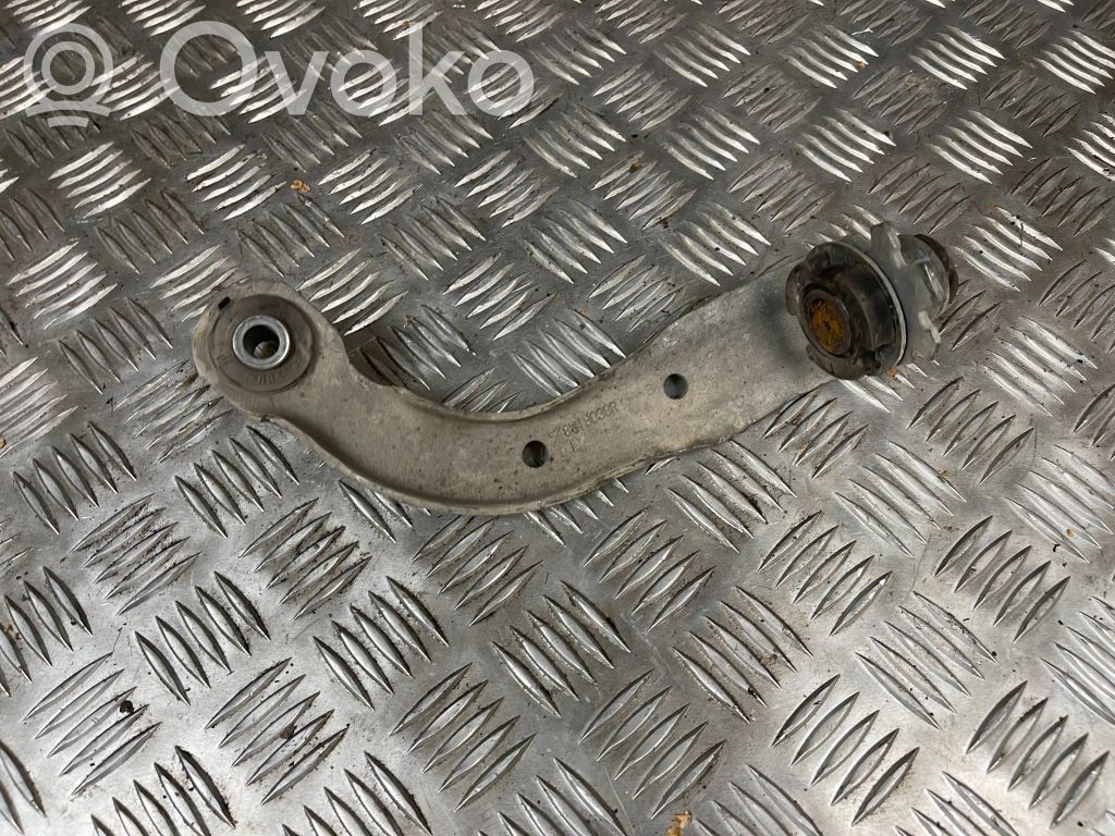 Renault Zoe Engine mounting bracket 