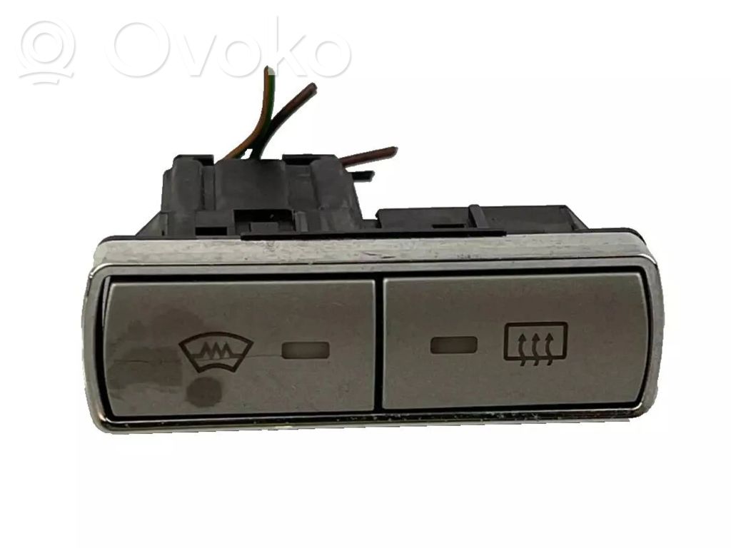 Ford Mondeo MK IV Windscreen/window heater switch 