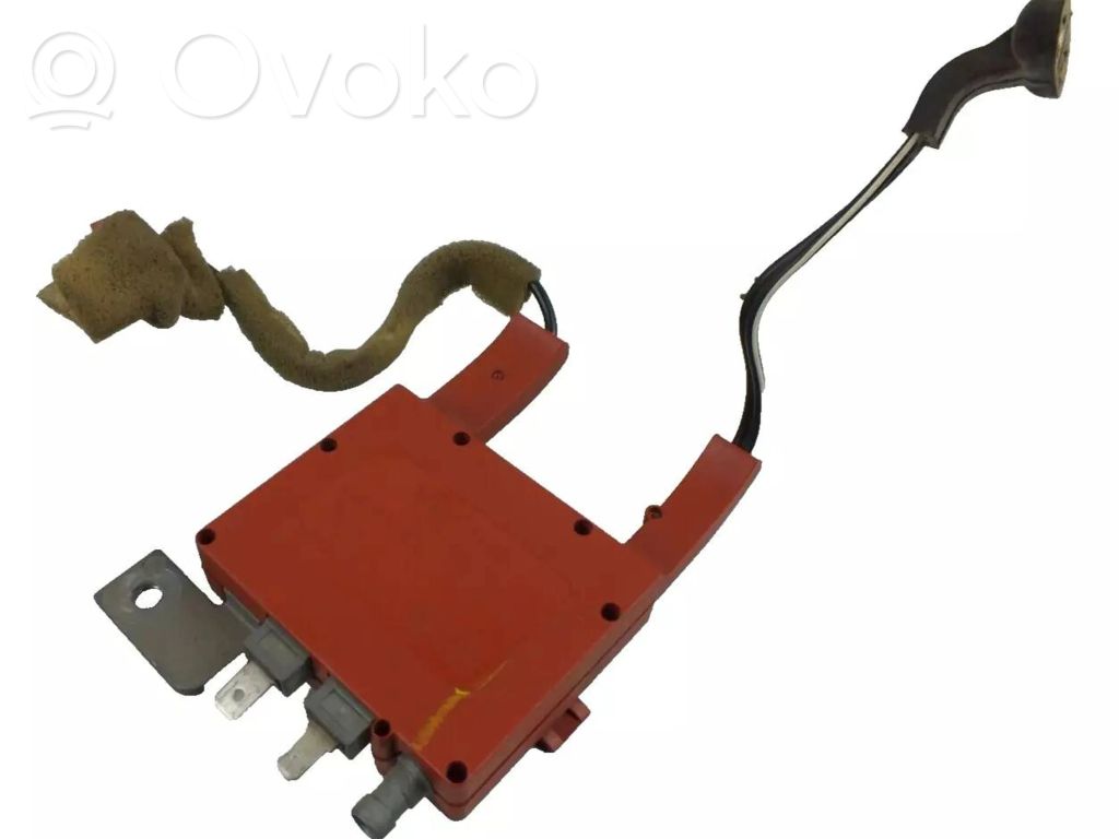 Volvo S60 Aerial antenna amplifier 