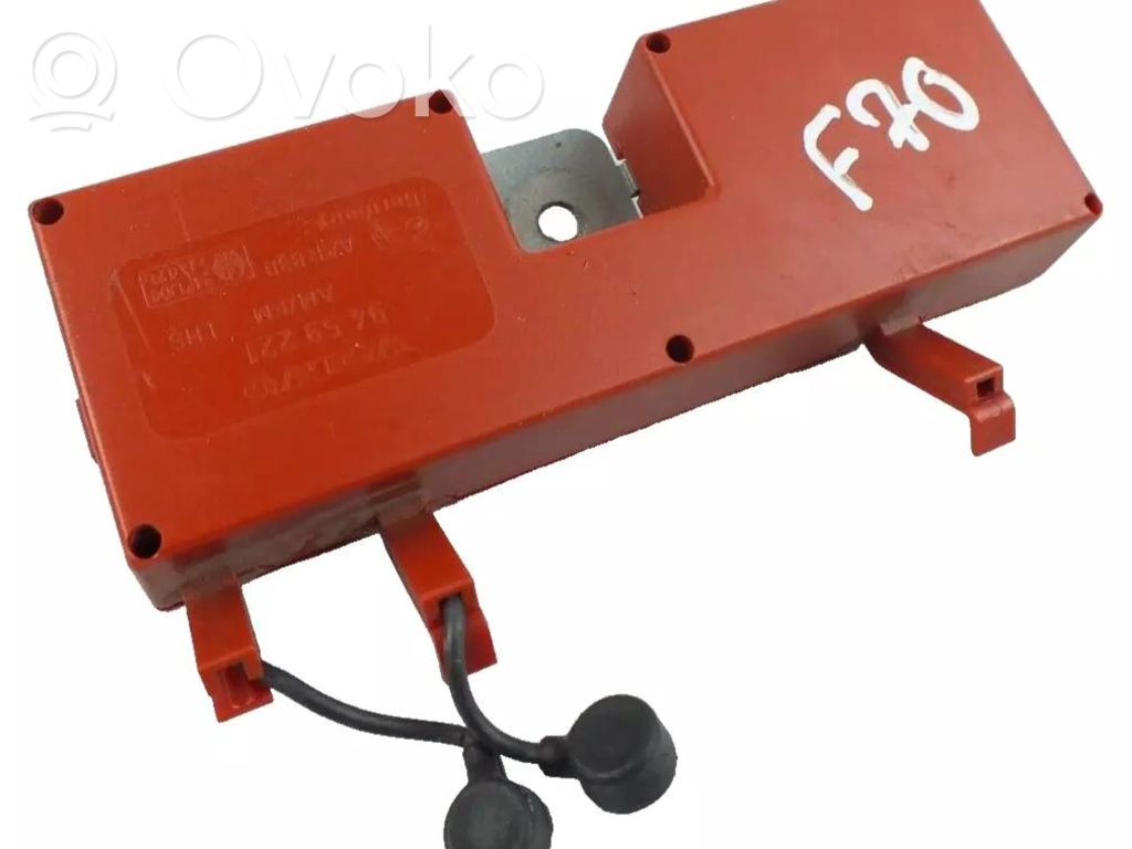 Volvo V70 Antenos stiprintuvas 