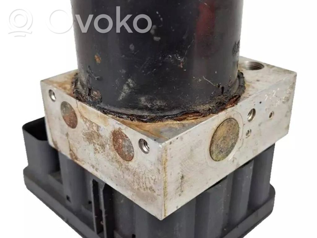 Volkswagen Golf IV ABS Blokas 