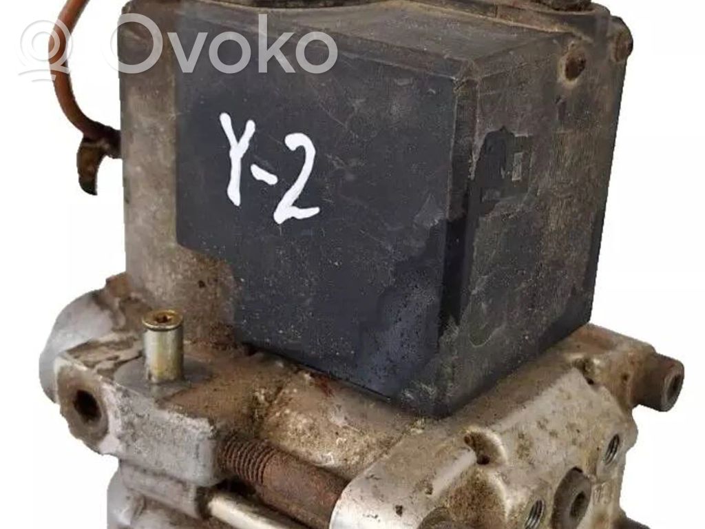 Audi 80 90 S2 B4 ABS Pump 