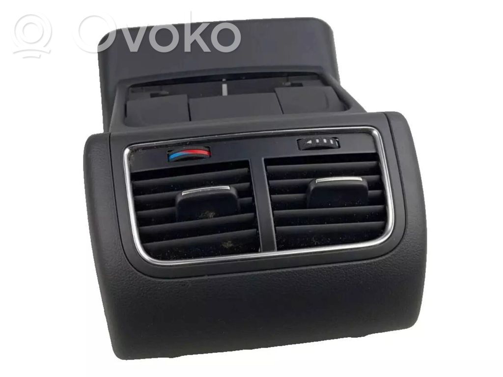Audi A5 8T 8F Rejilla de ventilación central del panel 