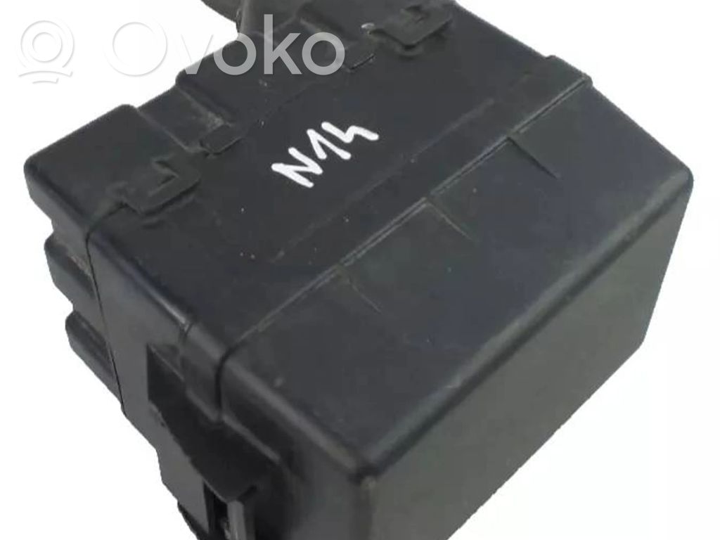 KIA Optima Juego de caja de fusibles 