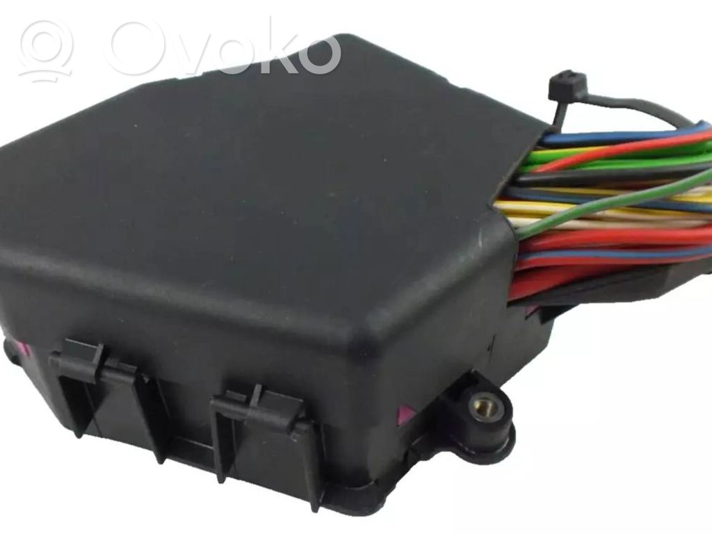 Audi A4 S4 B5 8D Fuse box set 