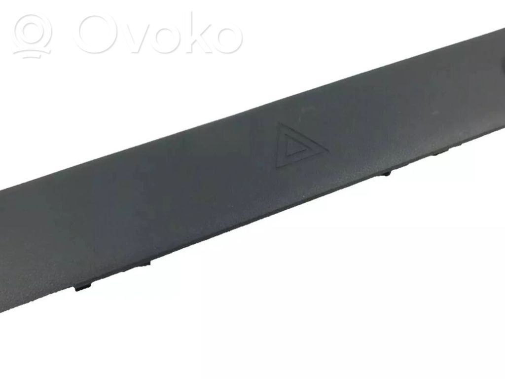 Volvo V60 Emergency warning sign 