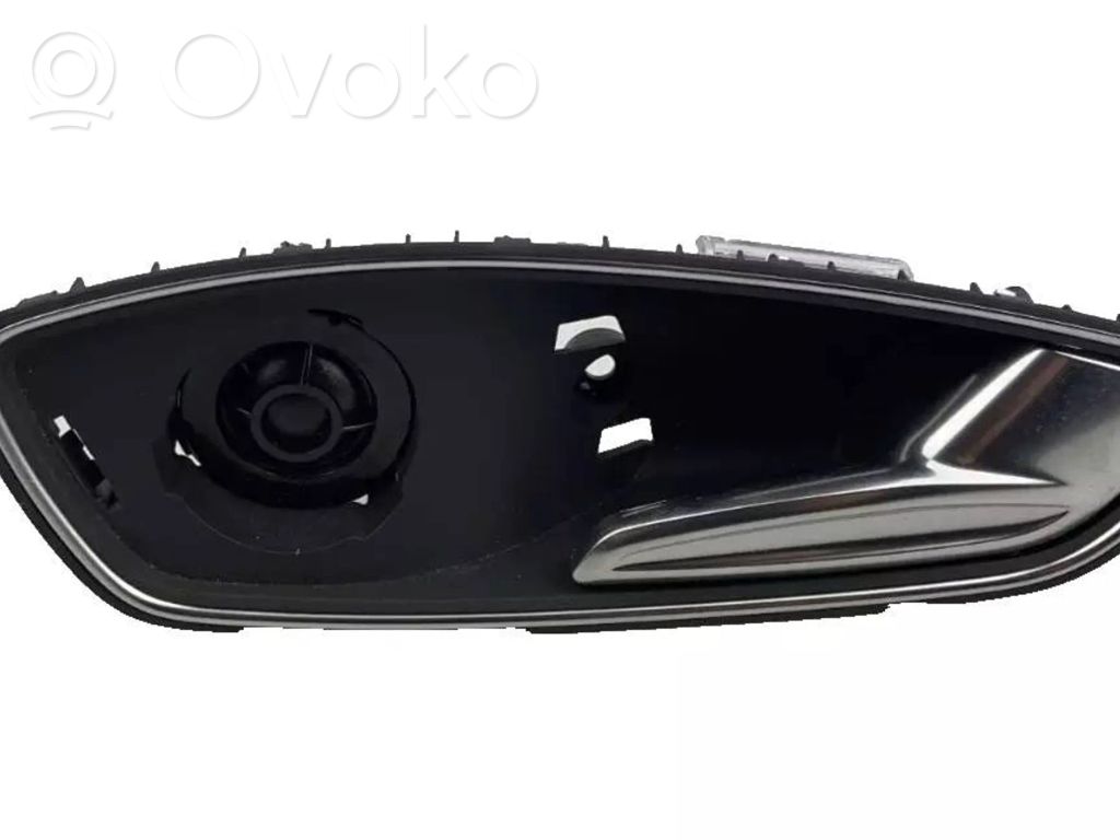 Audi A1 Manecilla interna puerta trasera 