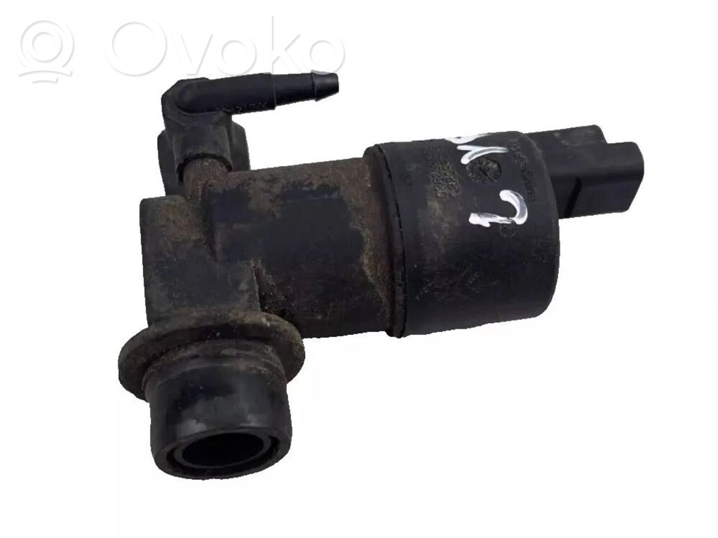 Renault Laguna II Windscreen/windshield washer pump 
