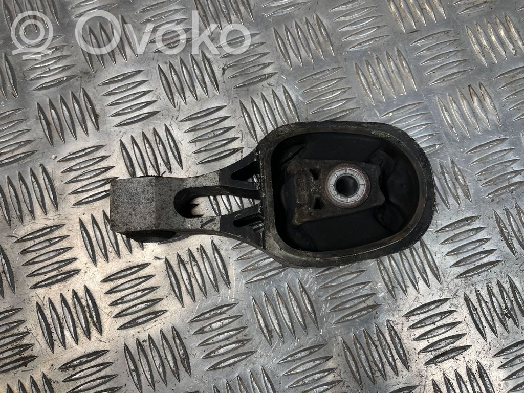 Peugeot 208 II Engine mount bracket 