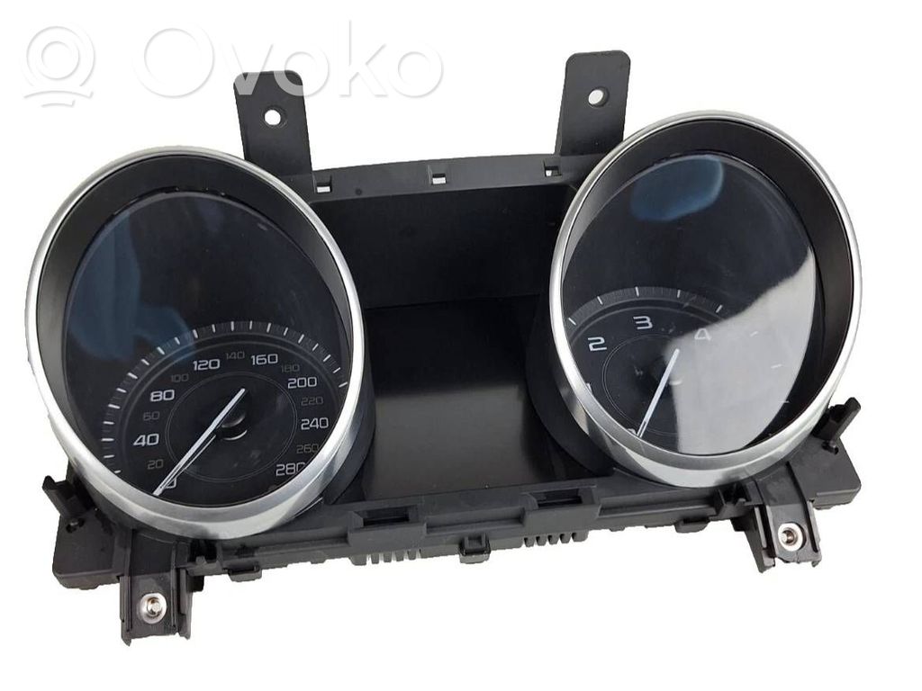 Jaguar XE Geschwindigkeitsmesser Cockpit 