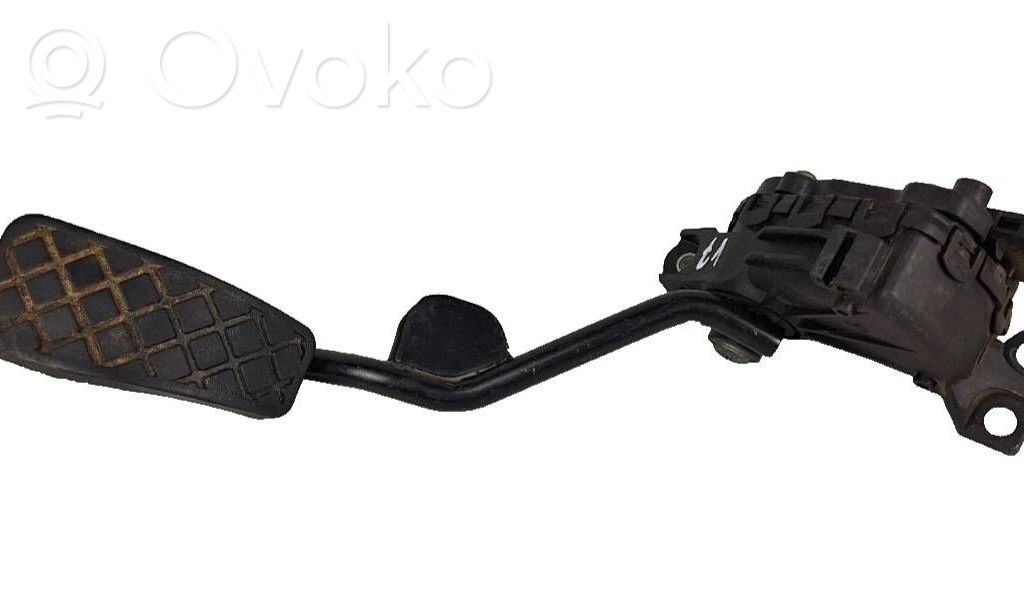 Audi A4 S4 B6 8E 8H Accelerator throttle pedal 