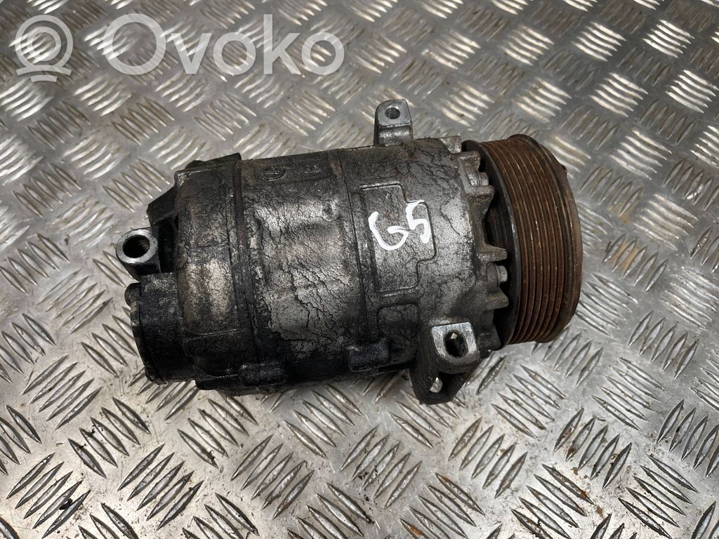 Renault Trafic III (X82) Air conditioning (A/C) compressor (pump) 