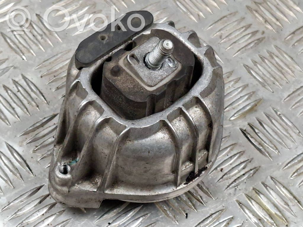 BMW X1 E84 Engine mount bracket 
