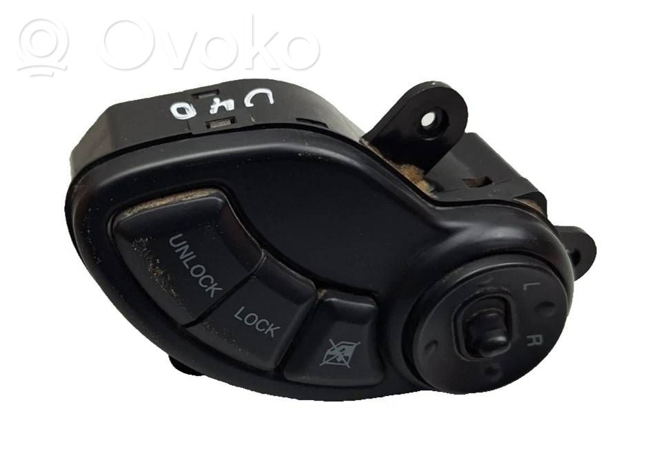 Hyundai Santa Fe Wing mirror switch 