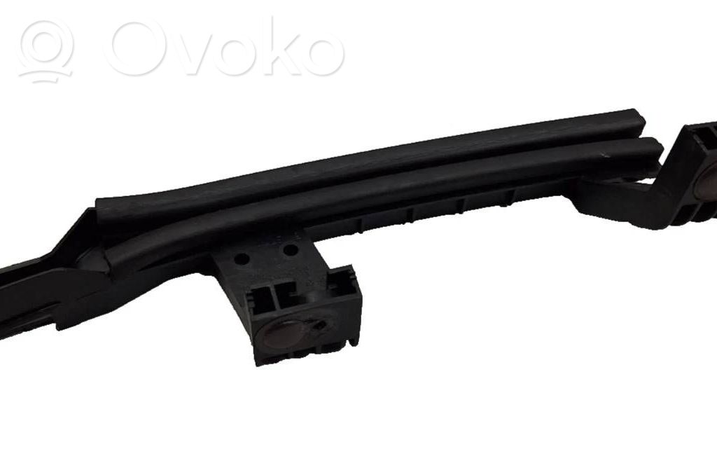 Citroen DS7 Crossback Listwa szyby drzwi przednich 
