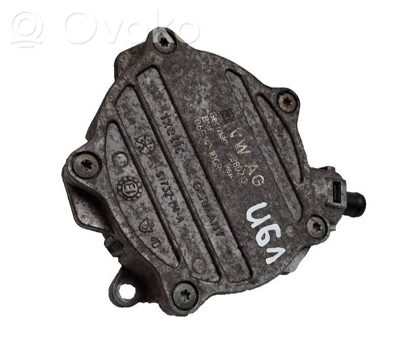 Audi A6 S6 C6 4F Vacuum pump 