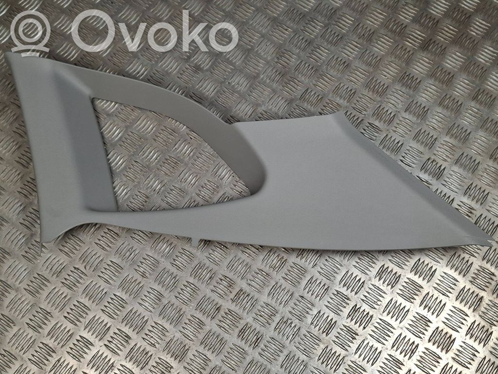 BMW X1 E84 (D)pillar trim (top) 