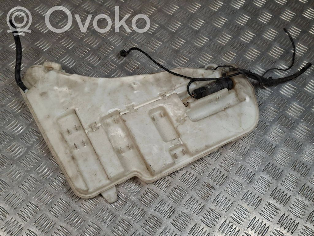 Zbiornik płynu do spryskiwaczy szyby przedniej / czołowej   7196949,7226708,7226707,7178745