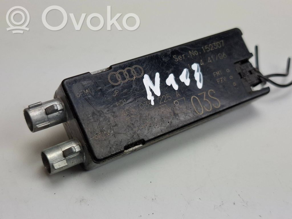 Audi A6 S6 C6 4F Antenos stiprintuvas 