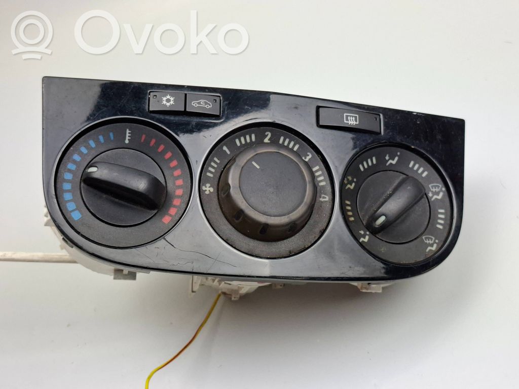 Opel Corsa D Climate control unit 