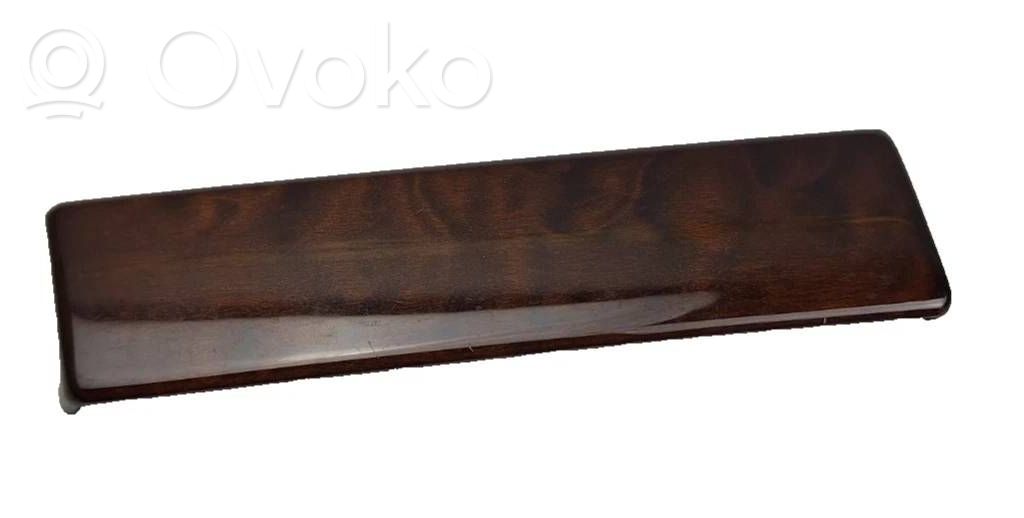 BMW 5 E39 Panelės apdaila 