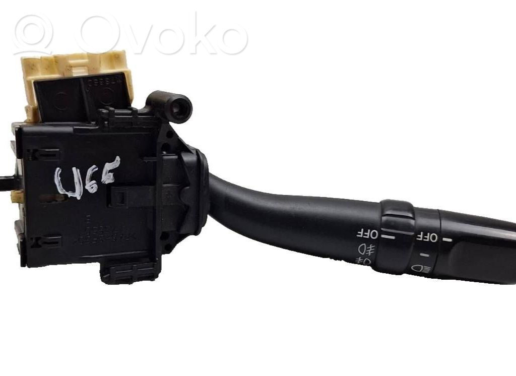 Toyota Avensis T250 Indicator stalk 