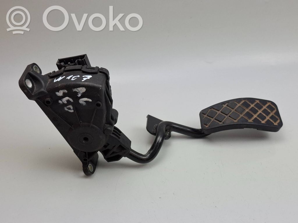 Audi A6 S6 C6 4F Accelerator throttle pedal 