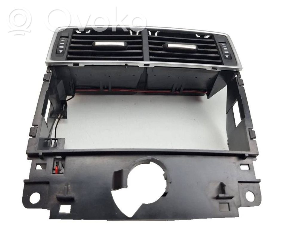 Audi A6 S6 C6 4F Rear air vent grill 