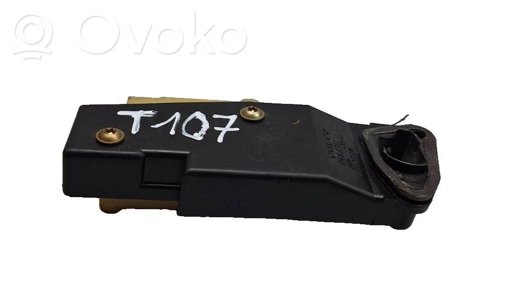 Volvo S70  V70  V70 XC Fuel tank cap lock motor 