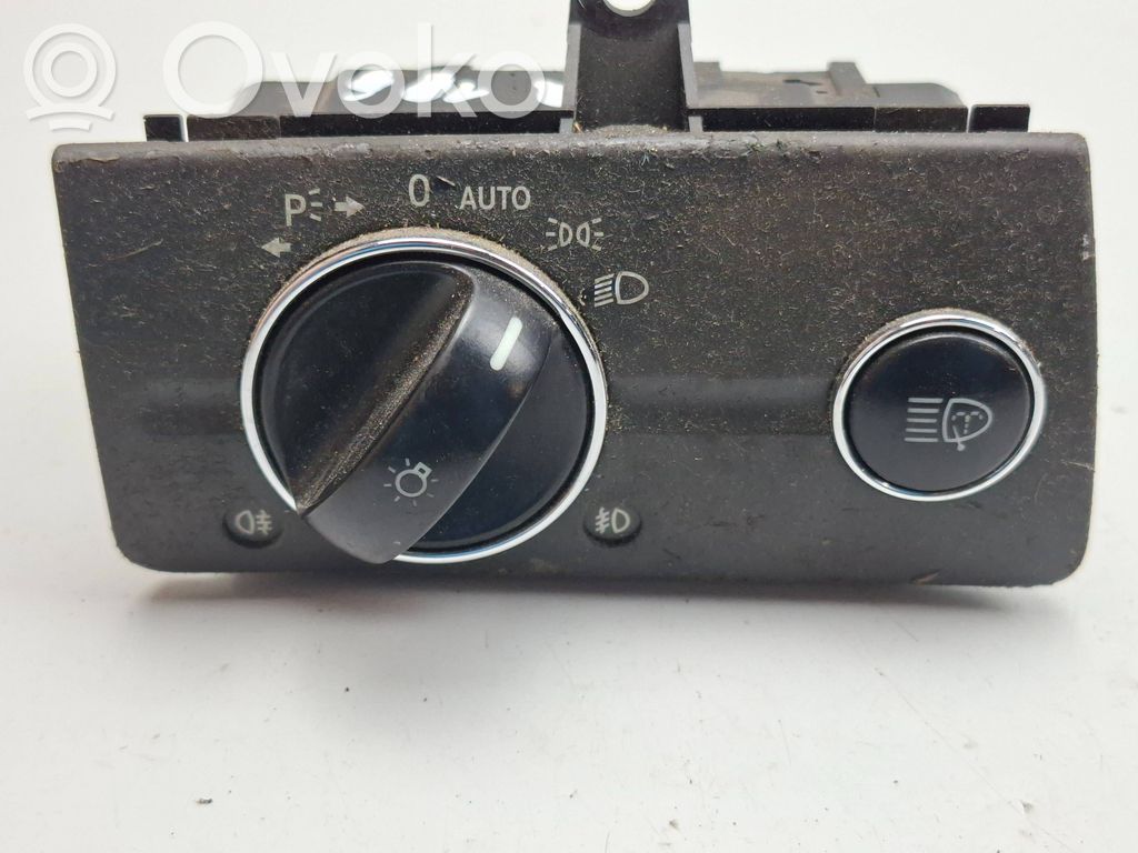 Mercedes-Benz E W211 Light switch 