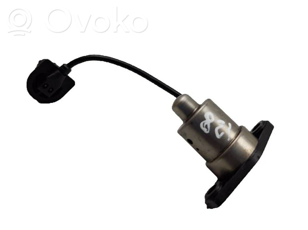 Opel Astra H Oil level sensor 