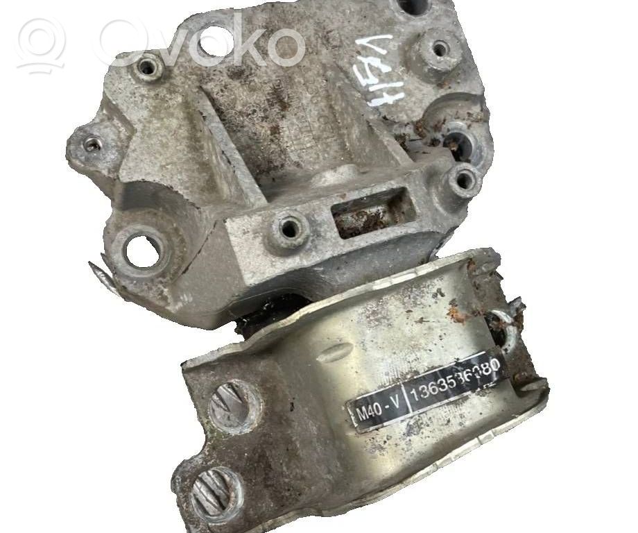 Fiat Ducato Engine mount bracket 