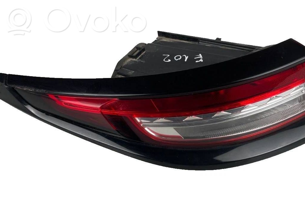 DS Automobiles 3 Crossback Takavalot 