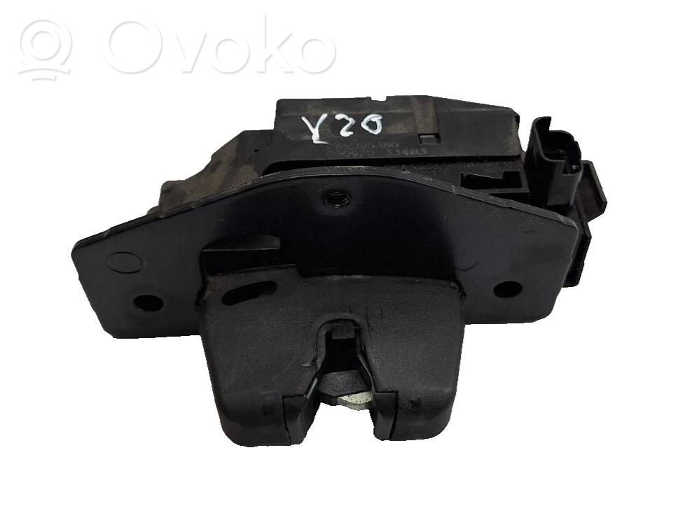 Peugeot 3008 II Tailgate lock latch 