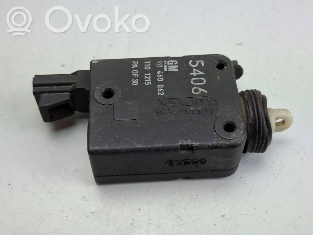 Opel Astra H Central locking motor 