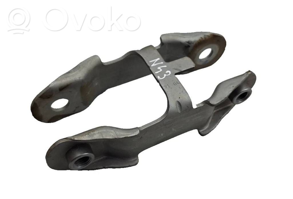 Mercedes-Benz GLA W156 X156 Engine mount bracket 