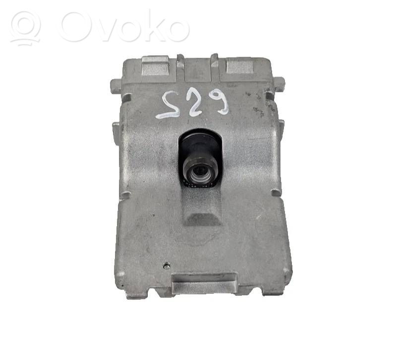 Maserati Quattroporte Windshield/windscreen camera 