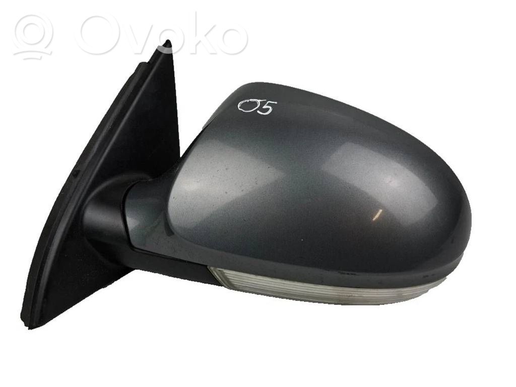 Volkswagen PASSAT B6 Front door electric wing mirror 